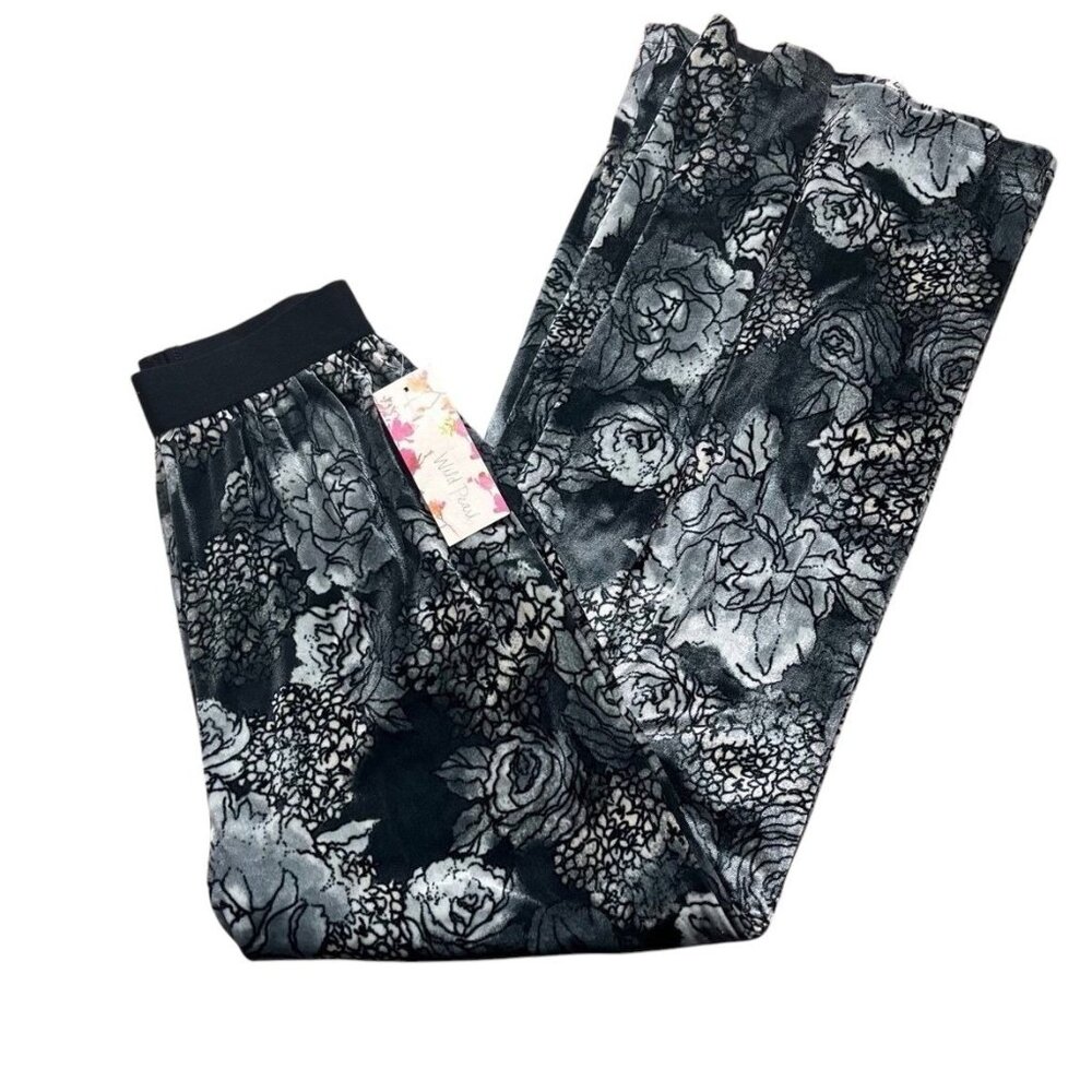Wild Pearl Women's Size XXS Gray Velour Floral Wide Leg Pants New - Picture 2 of 6